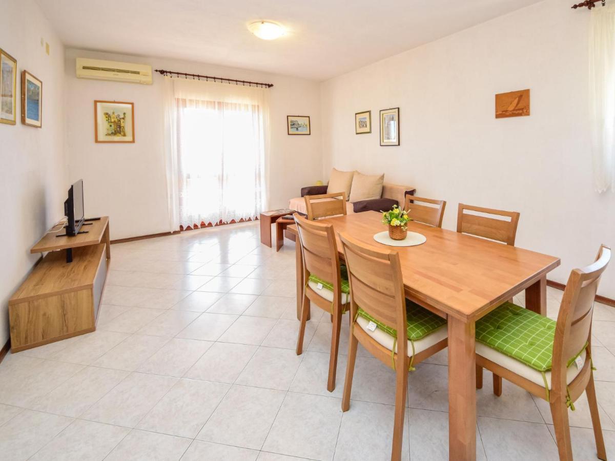 Apartment Lucija-1 By Interhome Trogir Luaran gambar